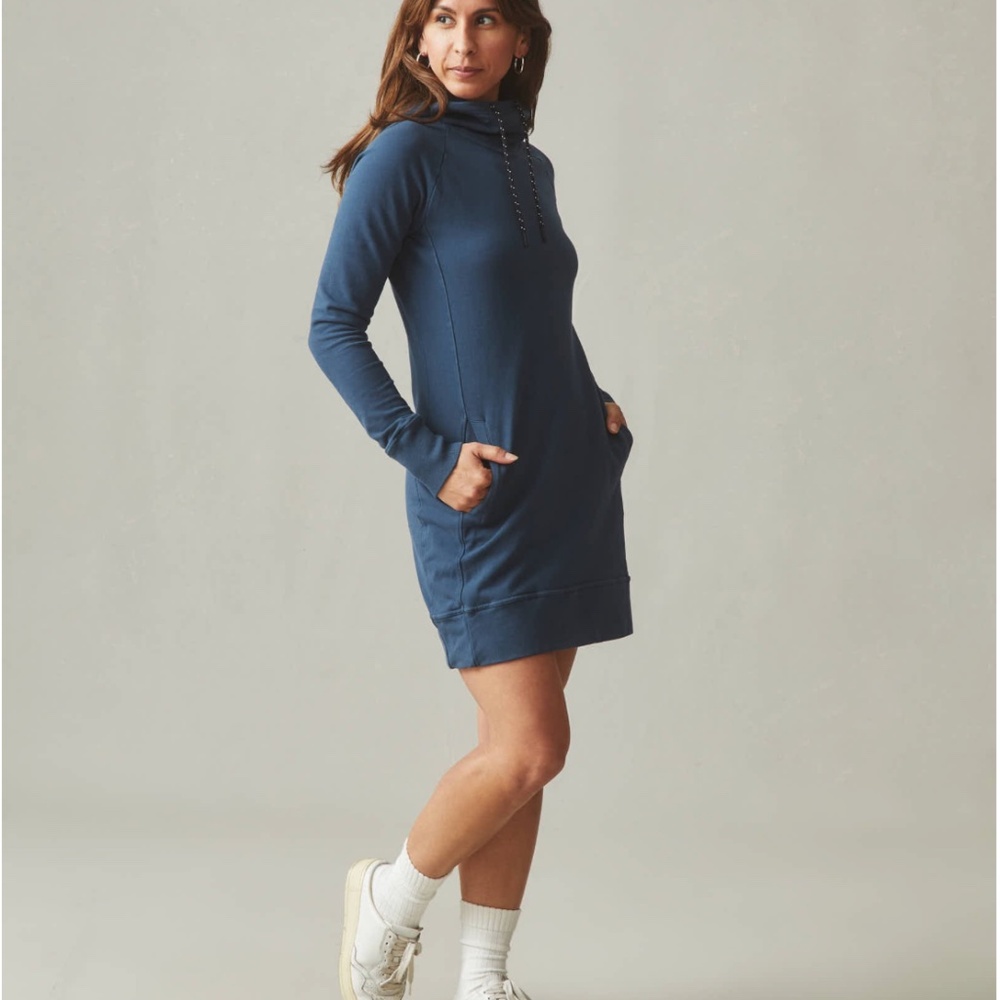American Giant Hoodie Dress Small